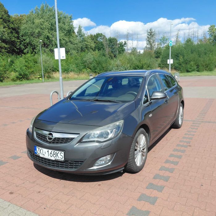 Opel Astra J 1.7 CDTI 110 KM | Kombi | 2011 | Diesel | Manual