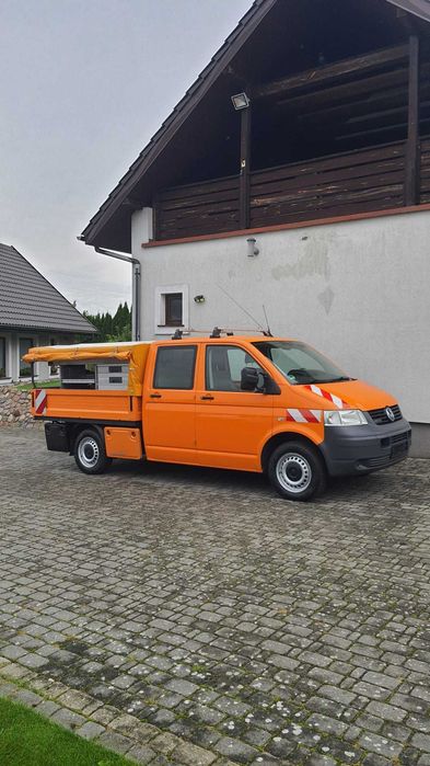 Volkswagen T5 podwójna kabina 5 miejsc, 1.9 TDI