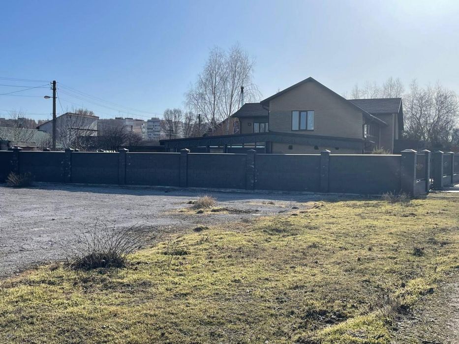 Продаж фасадної ділянки 10 соток — Каширське шосе (вул. Тиражна)