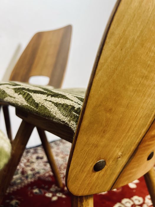 Krzesla PRL Lollipop F Jirak Tatra Nabytok Czechy mat 1958 kolekcje