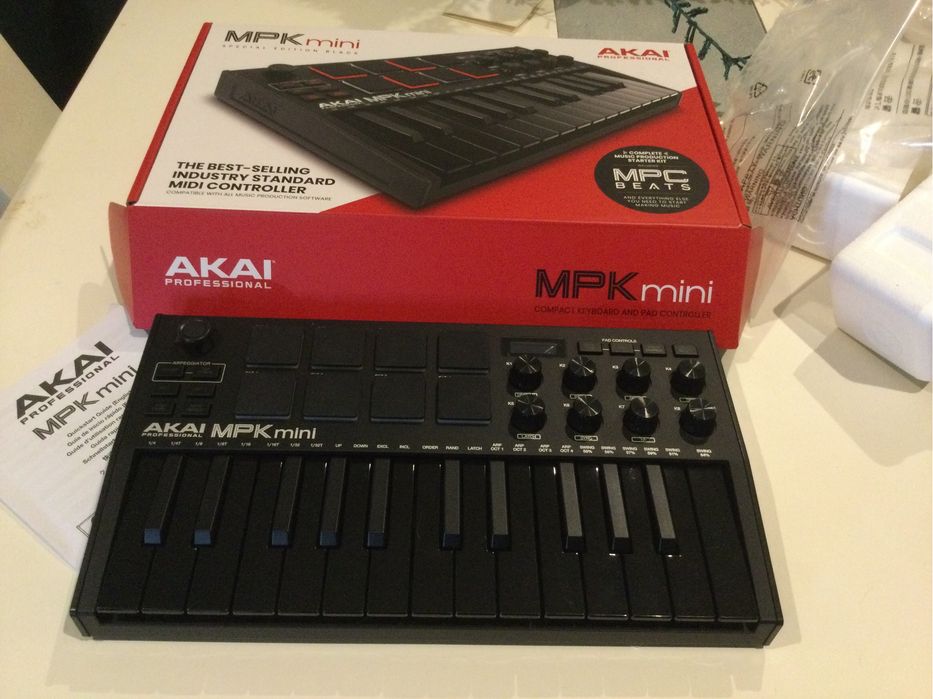 Teclado Akai MPK-mini Black