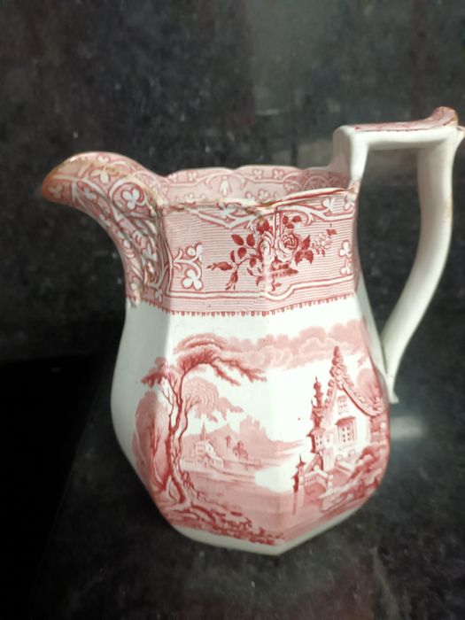 Caneca Vintage de Louça Inglesa