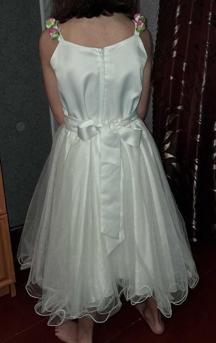 Сукня для дівчинки