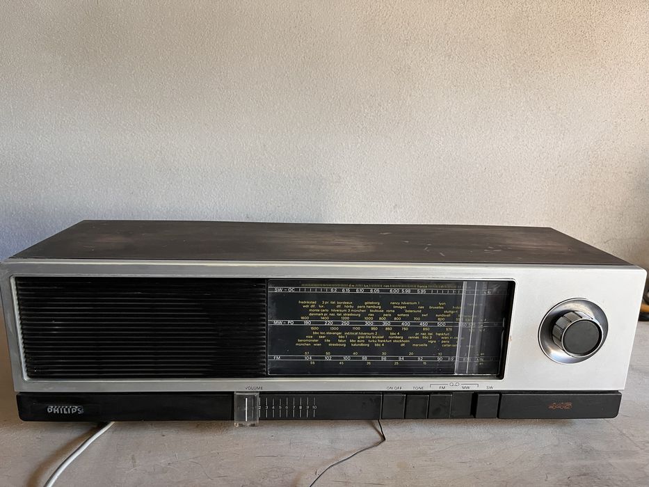 Radio Philips 445