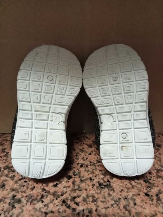 Sapatilha de criança tam. 21