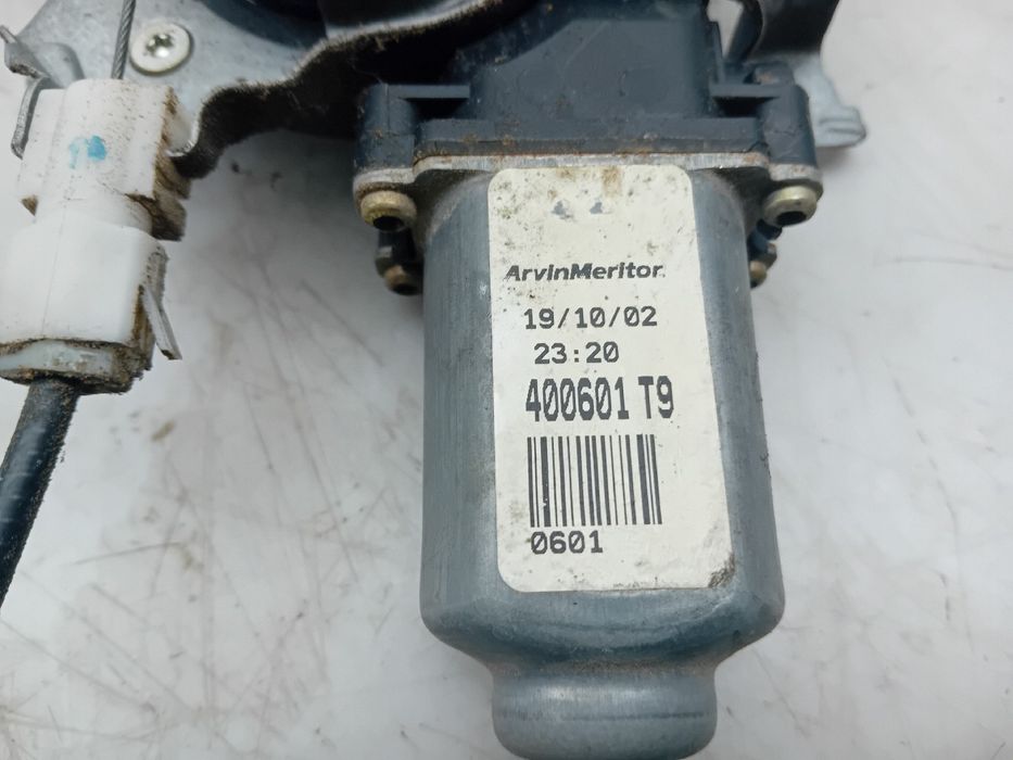 Elevador vidros frente esquerdo NISSAN Almera II Sedan (N16)