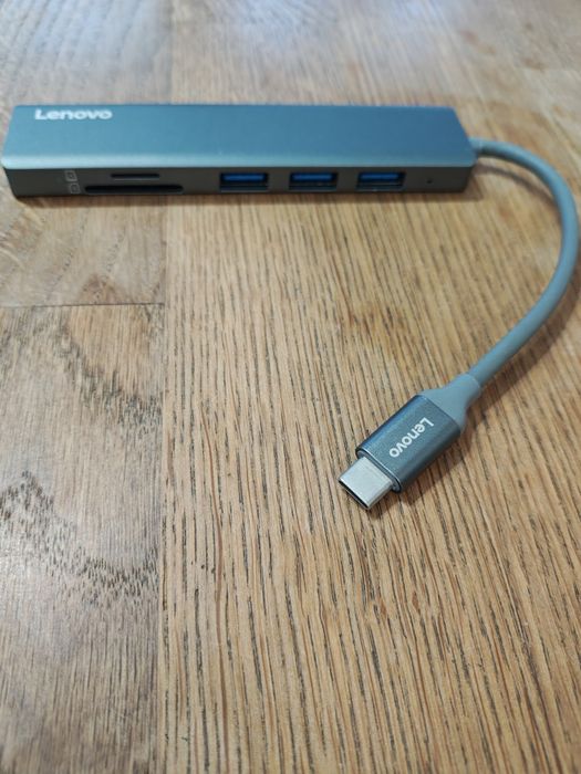 Lenovo USB -C HUB C110