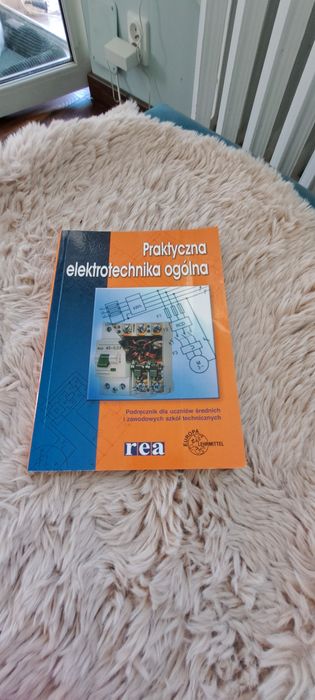 Praktyczna elektrotechnika ogólna. Fabijański/Wójciak