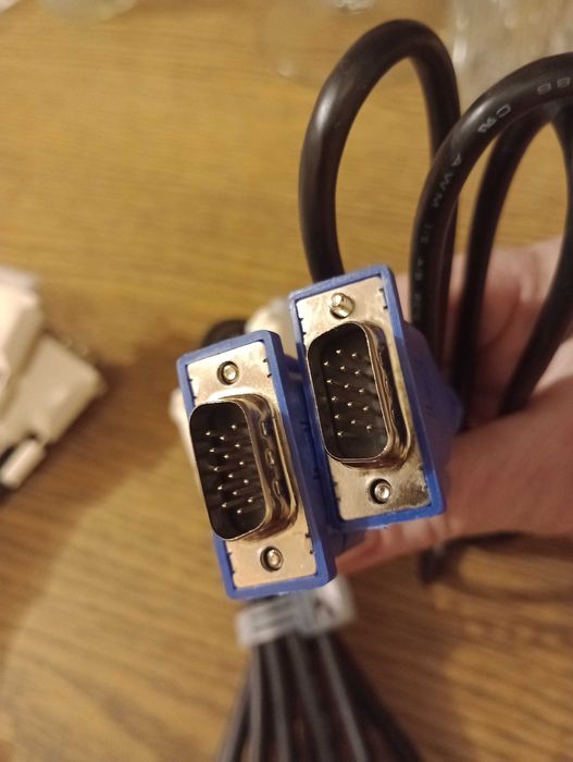 Кабель для монитора