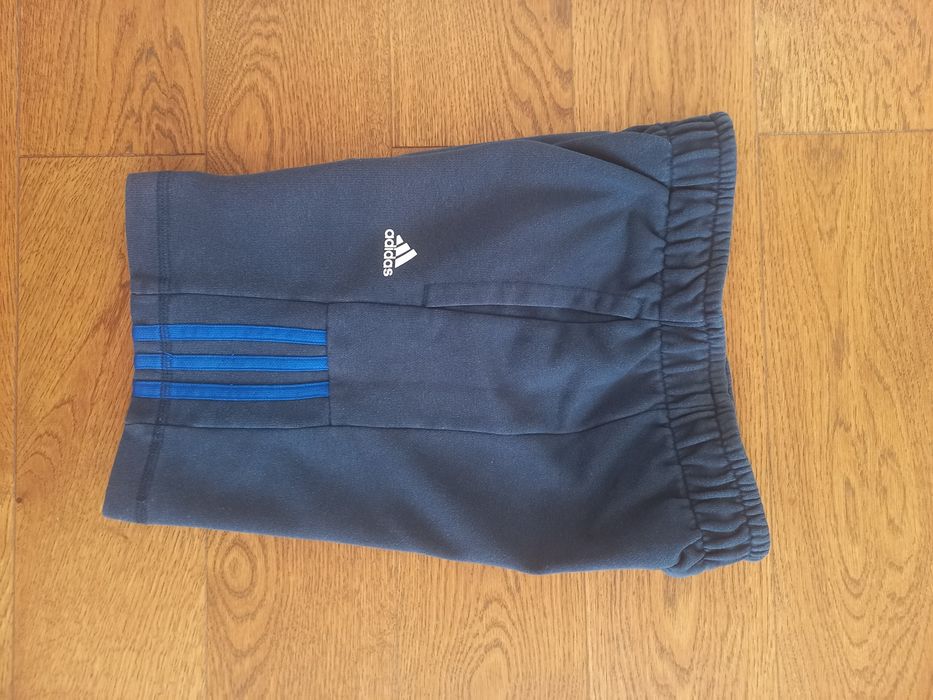 Шорты Adidas  р.152  11/12 лет