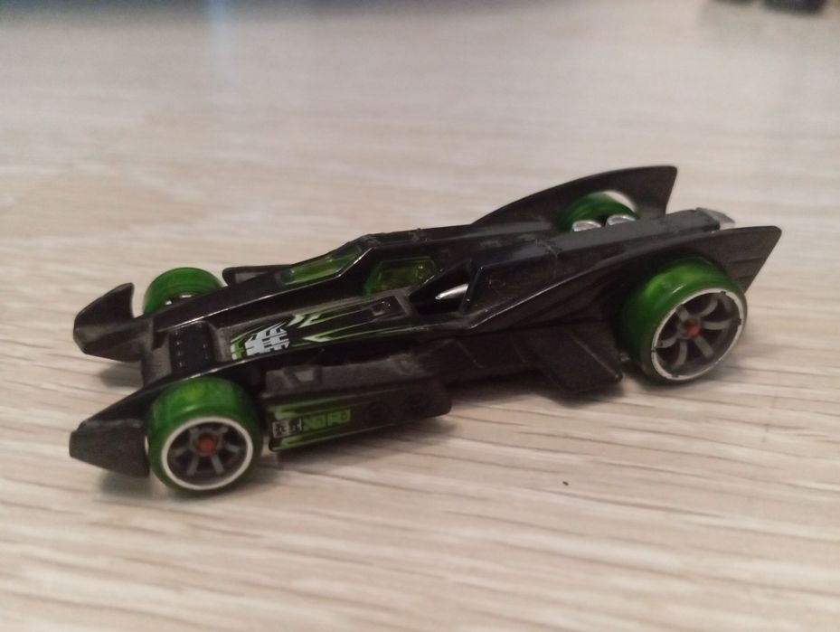 RD-10 – 73 mm – 2005 samochód hot wheels
