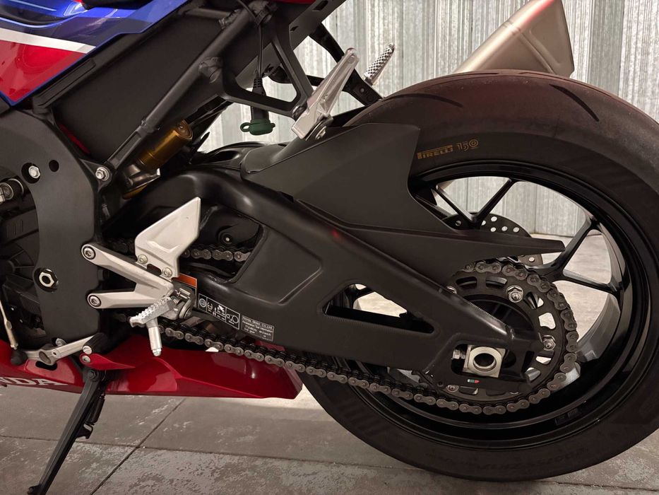 Honda CBR 1000 RR-R SP 2021