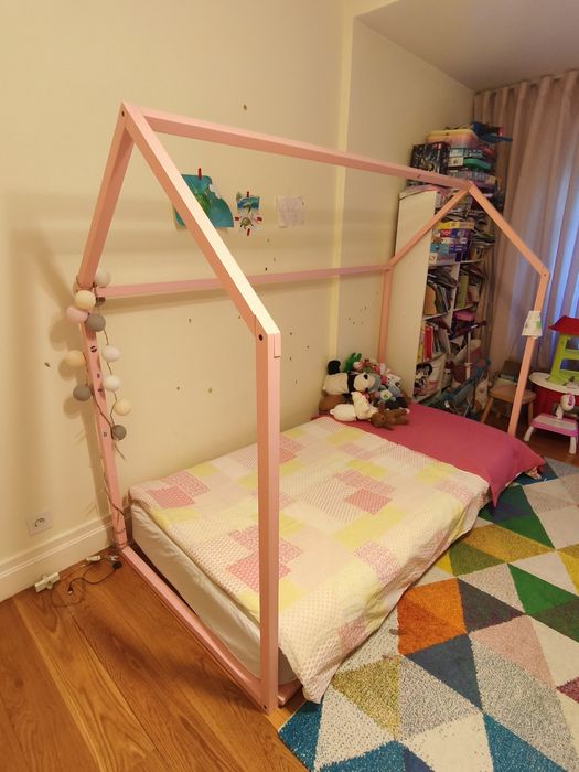 Cama de criança Montessori+ colchão impecável