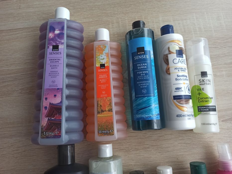 Ogromny Zestaw Kosmetyków AVON i The Body Shop - 48 sztuk - NOWE