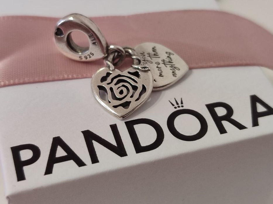 Zawieszka charms Pandora Nowa WYSYLAM W PUDELKU