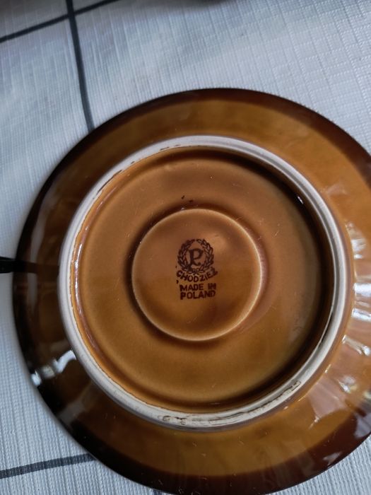 Sprzedam serwis do kawy +telerzyki deserowe" Chodzież" PRL