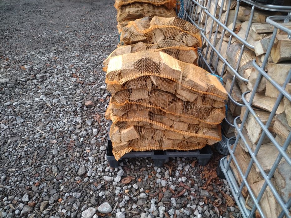 Drewno kominkowe brzoza dąb buk sosna suche