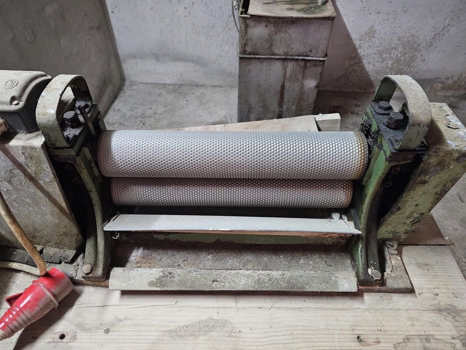 Máquina  de Moldar Cera para abelhas + Caldeiras