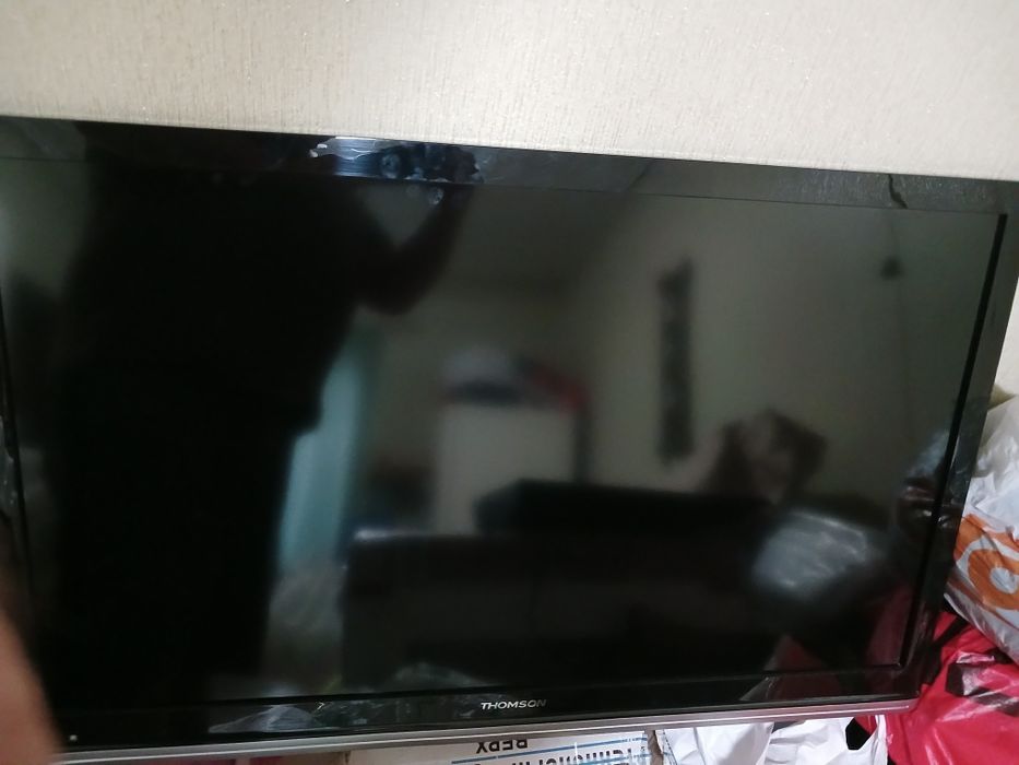 Продам тв TOMSON