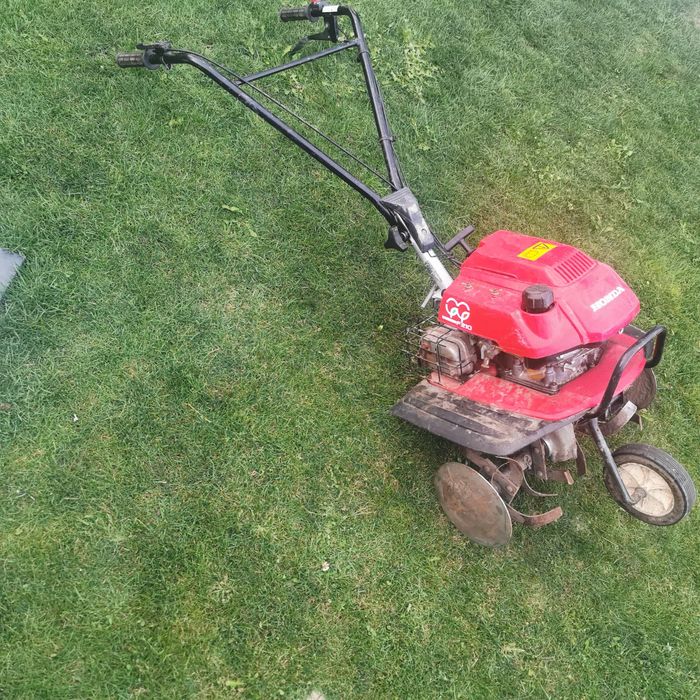 Glebogryzarka spalinowa Honda F210