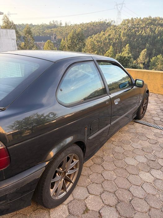 BMW 318 TDS Compact