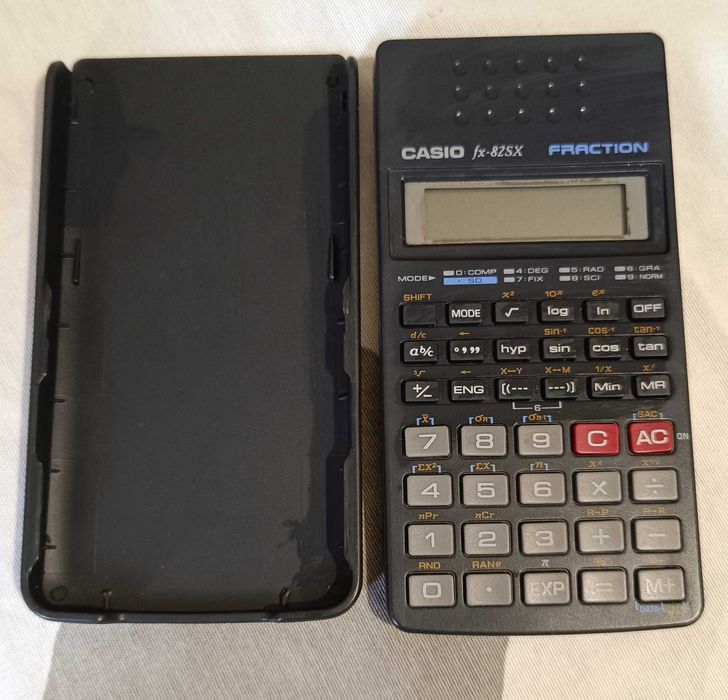 Калькулятор інженерний науковий Casio fx-82sx fraction