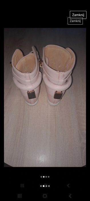 Snakersy ubrane dwa razy