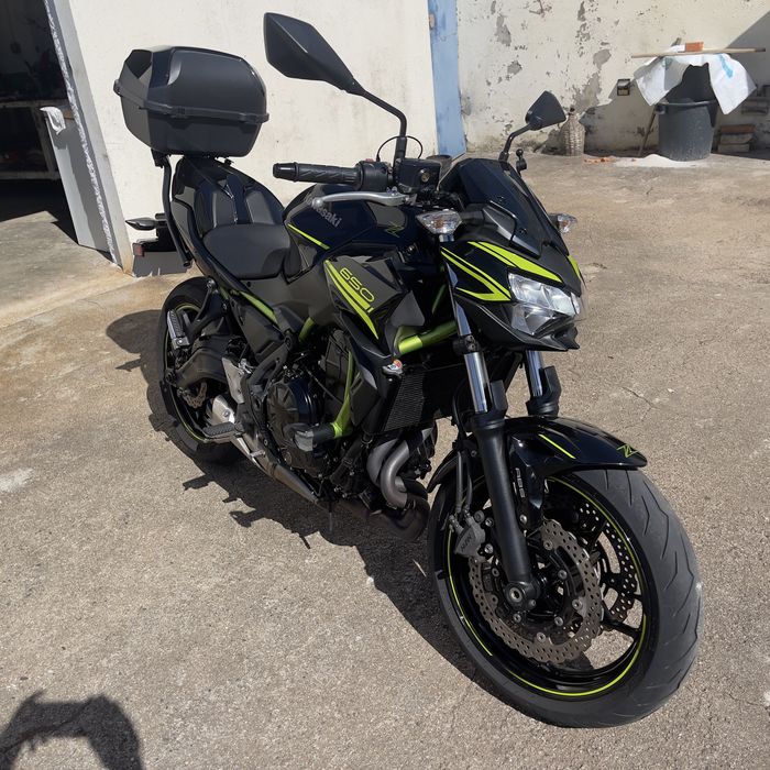 Kawasaki     Z650