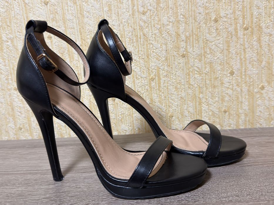 Бомоніжки на шпильці