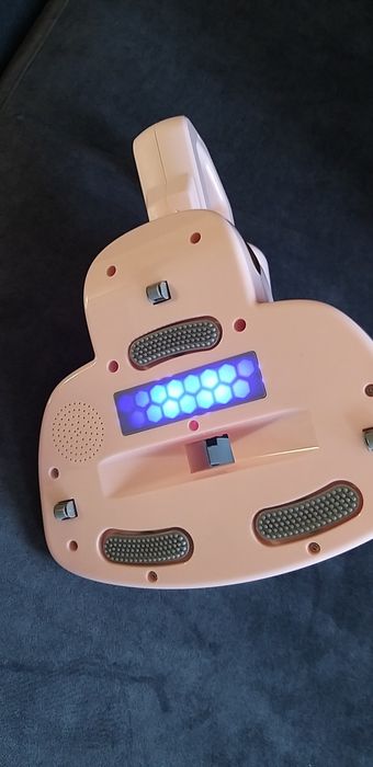 Mini odkurzacz z lampą uv jak nowy