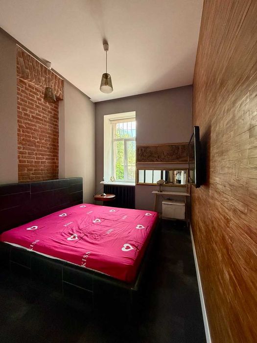 Продаж квартири вашої мрії в ЦЕНТРІ+ГАРАЖ!Код:21696