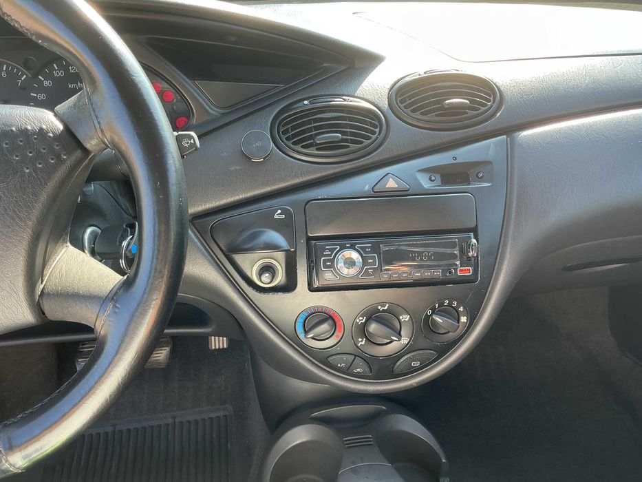 Ford Focus — fotografia 8