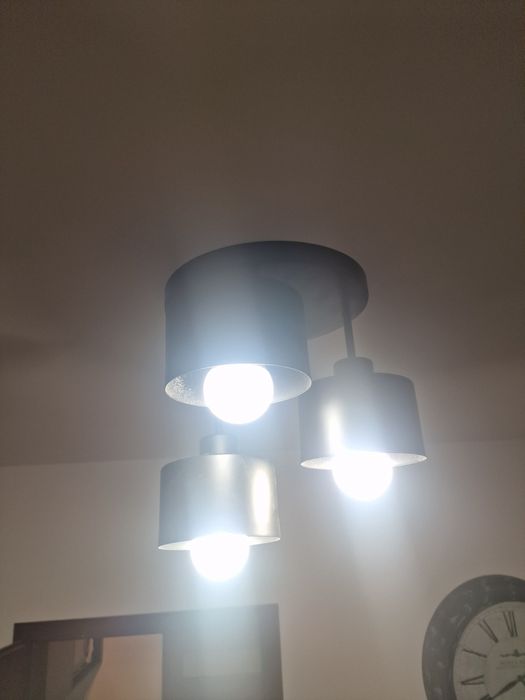 Lampa oświetleniowa