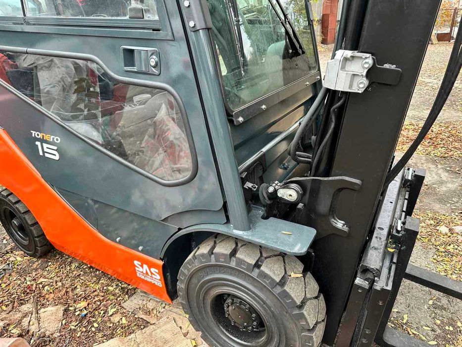 Газовий навантажувач TOYOTA 06-8 FGF 15