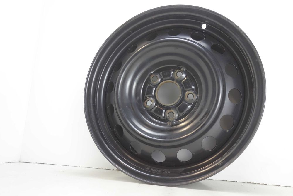 Felgi stalowe 16" 5x114,3 Suzuki Swace Toyota Allion Camry Crown 530