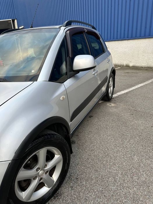 Продам авто Suzuki SX4