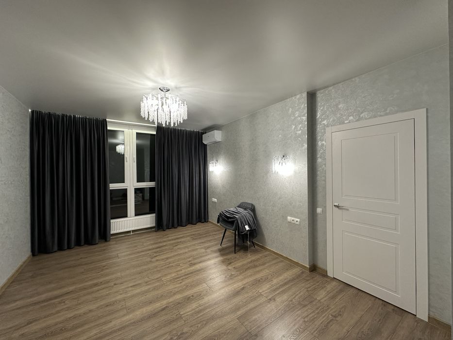 Продам двокімнатну квартиру з ремонтом!!!Чабани. Вул. Машинобудівників