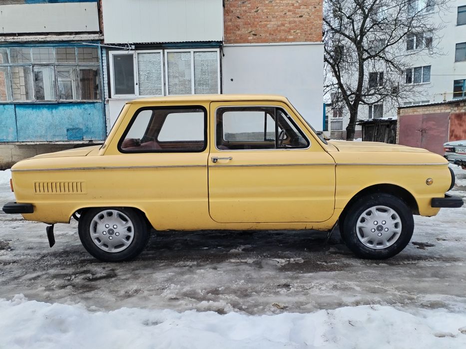 ЗАЗ 968 М. Не крашений в оригіналі.