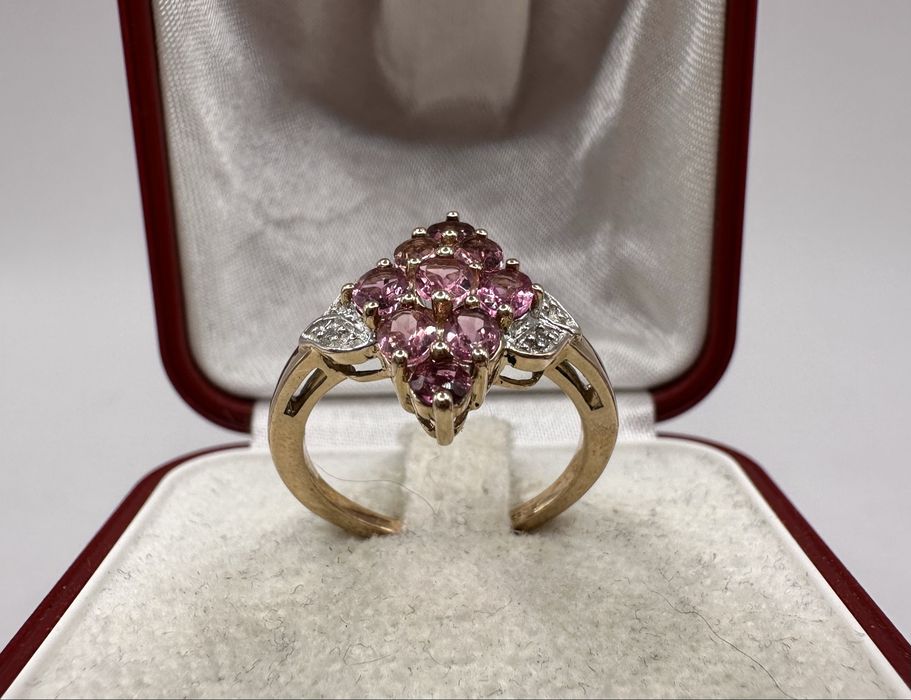 Złoty pierścionek z turmalinami 1,26ct i diamentami