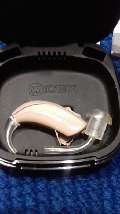 Продам заушный слуховой аппарат WIDEX ENJOY E-FP