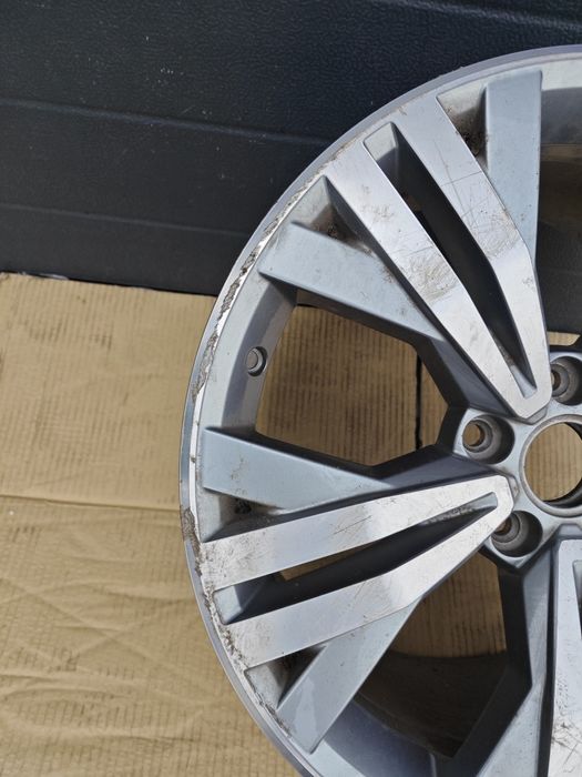 Felga alu 5x112 18" VW Passat B8 8J ET41