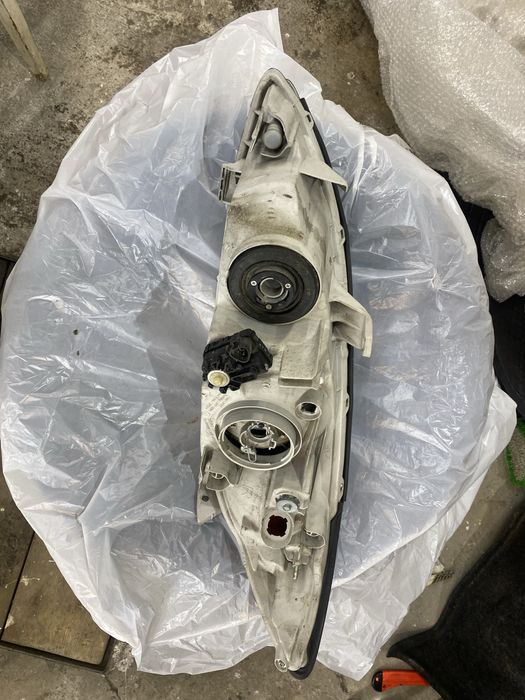 Фара Camry 30 2004