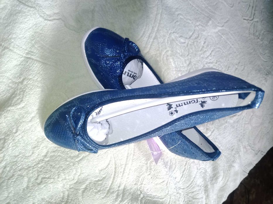 Туфлі для дівчинки