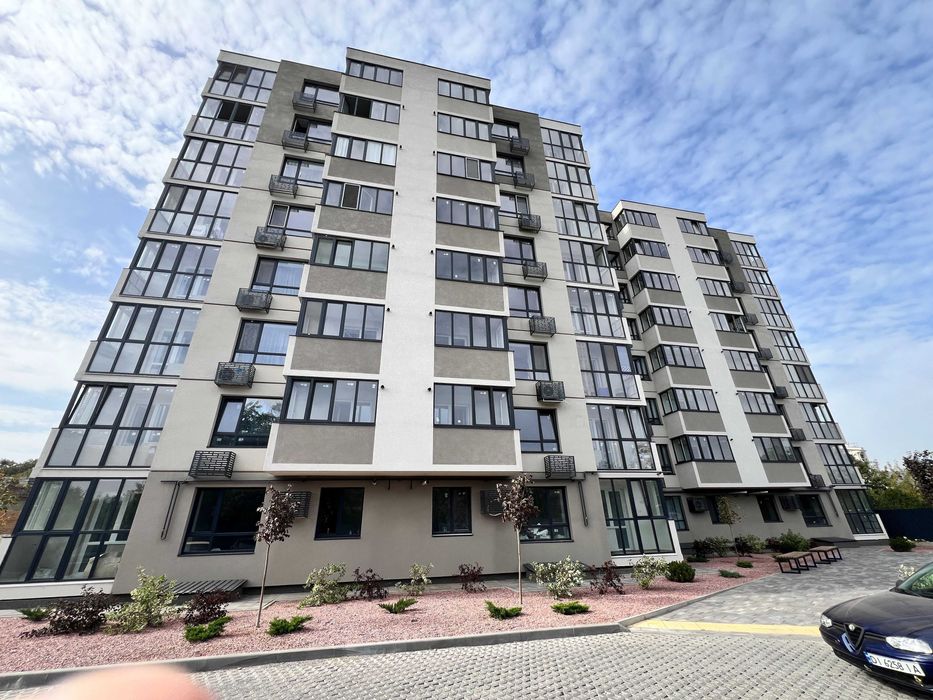 1к квартира 42м2 ЖК на Сінній  поверх 5/8 цегла котел