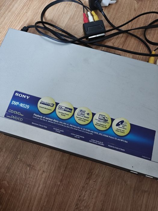 Odtwarzacz DVD/CD Sony DVP-NS29