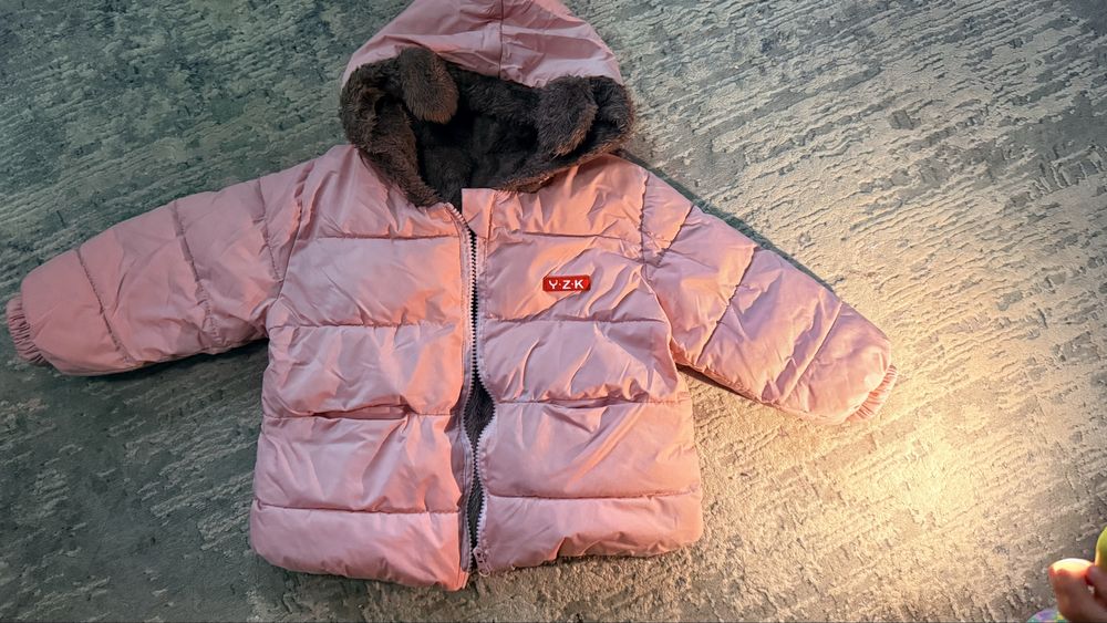 Зимова куртка рожевого кольору розмір 86-92