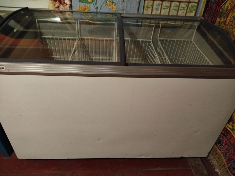 Морозильний ларь