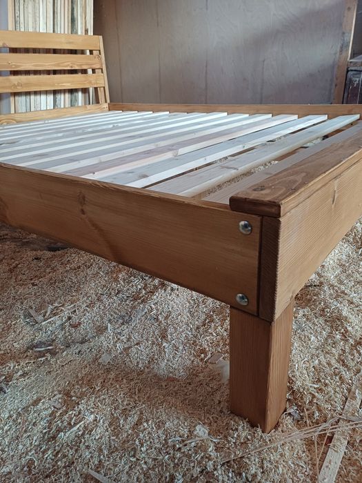 Кровать/стойка/диван/из поддонов/піддонів /пелет/дерева