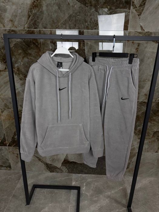Чоловічий флісовий костюм/2 nike