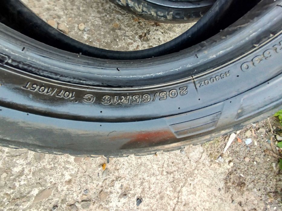 Bridgestone 205 65 16 C